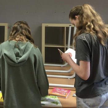 Children reading and thinking